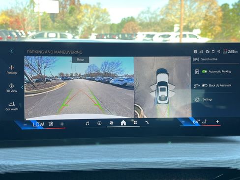 New 2026 BMW 330i Sedan w/ Convenience Package image 4