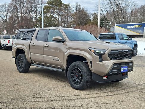 New 2026 Toyota Tacoma 4x4 Double Cab image 3