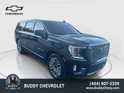 Used 2023 GMC Yukon XL Denali Ultimate image 1