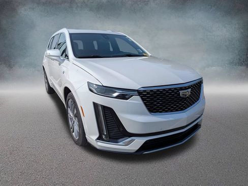 Used 2020 Cadillac XT6 Premium Luxury FWD image 13