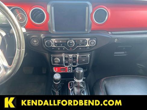 Used 2020 Jeep Gladiator Rubicon image 11