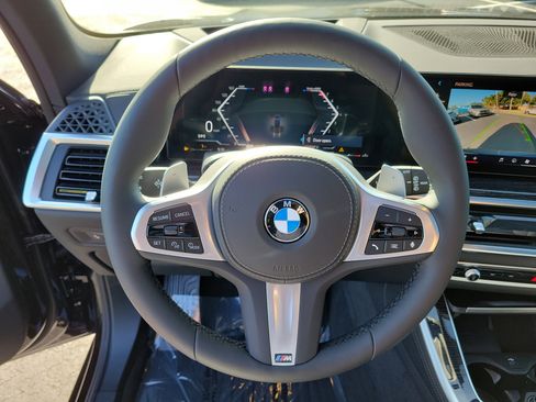 New 2026 BMW X5 xDrive40i w/ M Sport Package AWD/4WD image 22