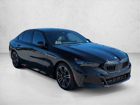 Certified 2026 BMW 550e xDrive w/ Premium Package AWD/4WD image 3