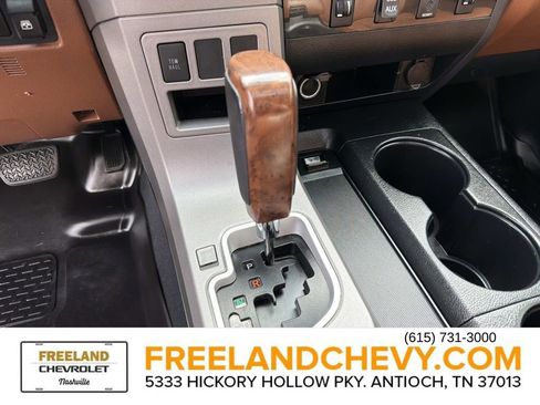 Used 2012 Toyota Tundra Limited w/ Memory Pkg image 33