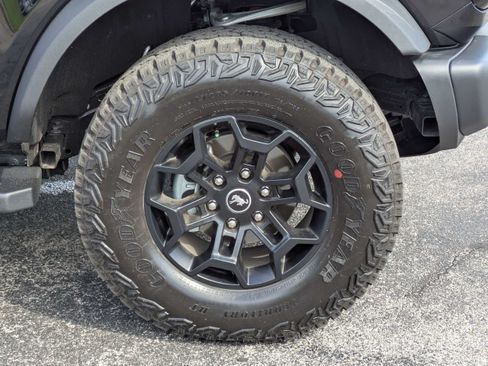 Used 2026 Ford Bronco Badlands AWD/4WD image 11