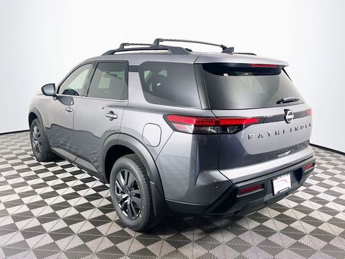 New 2026 Nissan Pathfinder SV image 5
