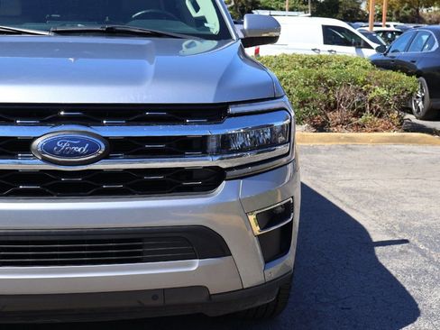 Used 2024 Ford Expedition Limited RWD image 18