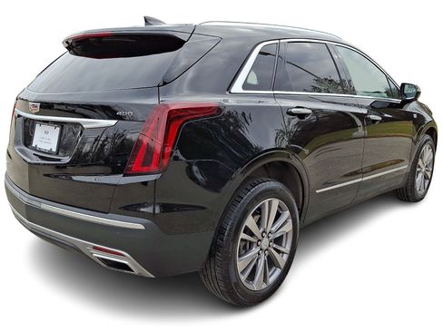 Certified 2025 Cadillac XT5 Premium Luxury image 5