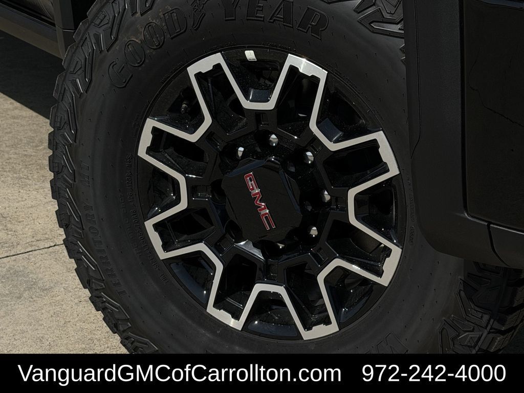 New 2026 GMC Sierra 2500 AT4X AWD/4WD image 9