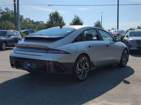 Used 2023 Hyundai Ioniq 6 SEL w/ Cargo Package image 5