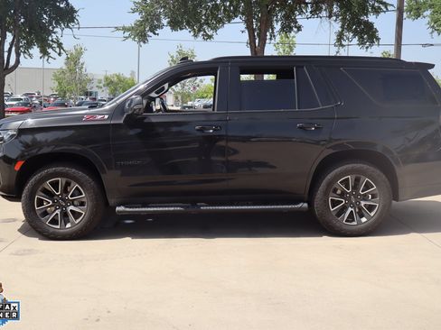 Used 2023 Chevrolet Tahoe Z71 w/ Luxury Package AWD/4WD image 7