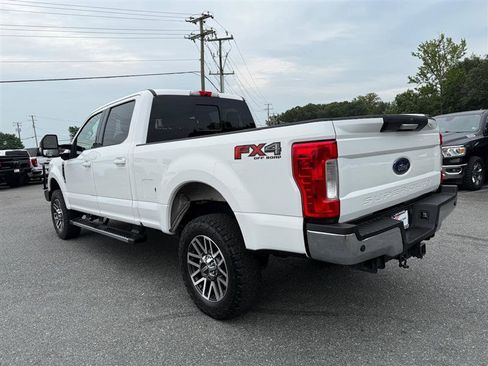 Used 2019 Ford F250 Lariat w/ Lariat Value Package image 7