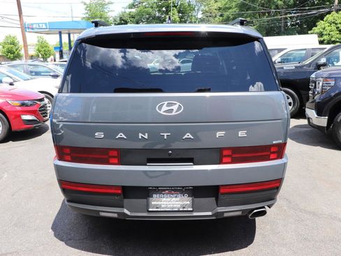 Used 2026 Hyundai Santa Fe SEL AWD/4WD image 4