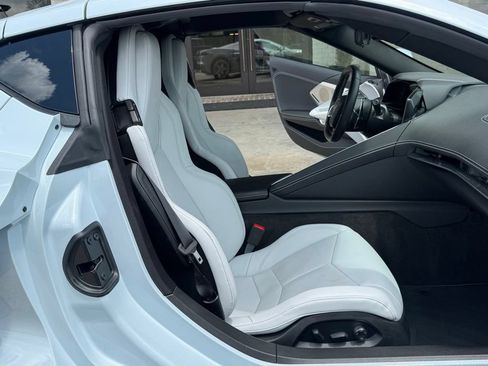 Used 2022 Chevrolet Corvette Stingray Preferred Cpe w/ Battery Protection Package RWD image 37