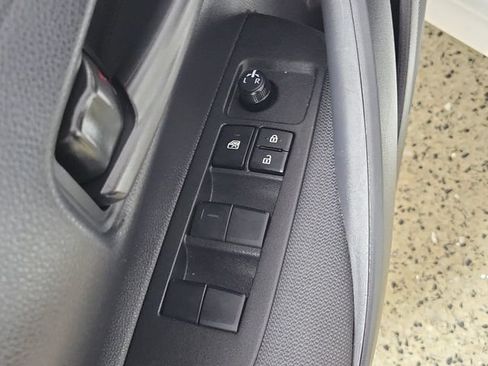 Used 2026 Toyota Corolla LE FWD image 22