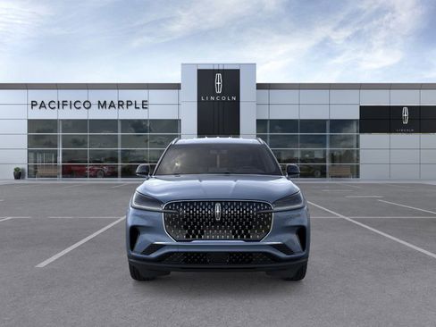 New 2026 Lincoln Aviator AWD image 6