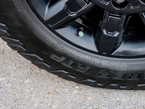 Used 2024 GMC Sierra 2500 AT4 w/ AT4 Premium Plus Package image 64