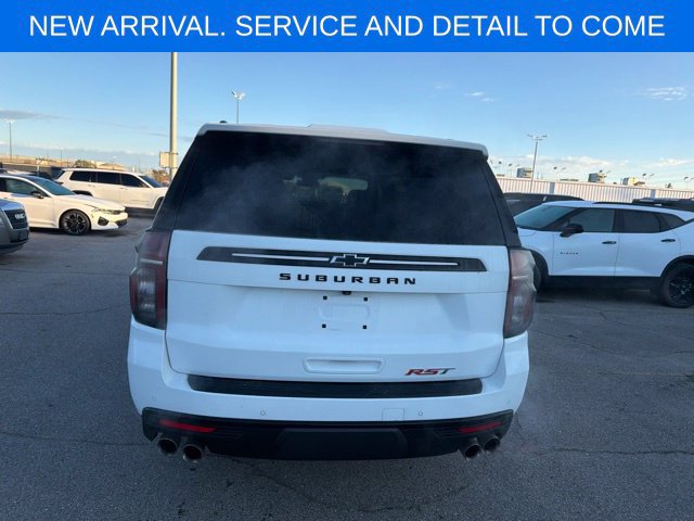 Used 2024 Chevrolet Suburban RST w/ Sport Performance Package AWD/4WD image 14