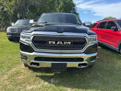 Used 2020 RAM 1500 Limited image 3