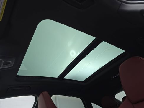 New 2025 Audi SQ5 Prestige image 29