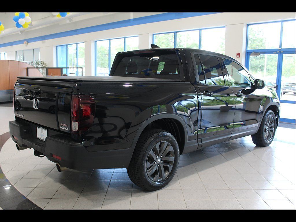 Certified 2023 Honda Ridgeline Sport image 5