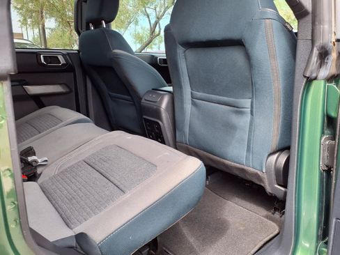 Used 2022 Ford Bronco Outer Banks AWD/4WD image 13