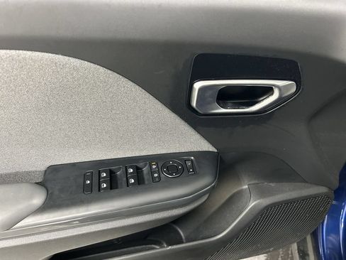 Certified 2025 Kia K4 EX FWD image 11