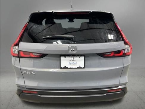 Certified 2025 Honda CR-V EX image 5