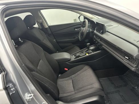 Used 2025 Honda Accord SE image 26