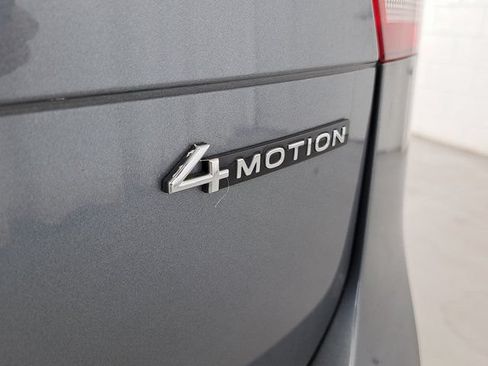 Used 2024 Volkswagen Tiguan Wolfsburg Edition AWD/4WD image 33