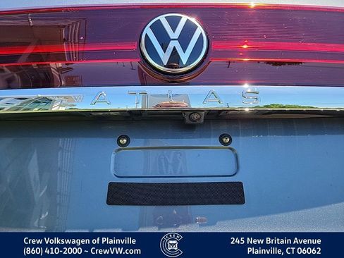 Used 2024 Volkswagen Atlas SEL AWD/4WD image 31