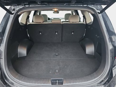 Used 2023 Hyundai Santa Fe Limited image 14