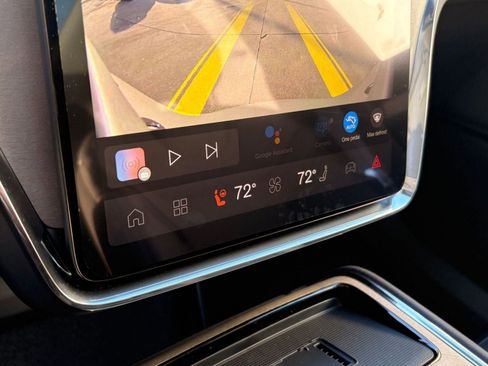 New 2025 Volvo EX90 Ultra image 30