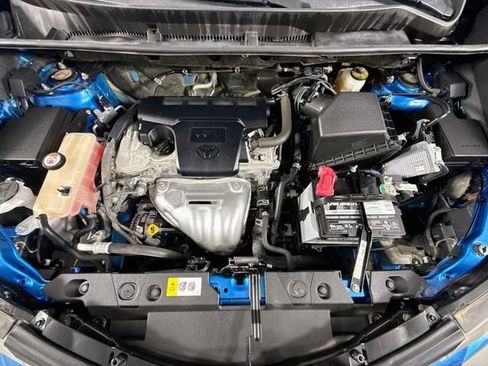 Certified 2017 Toyota RAV4 LE w/ Carpet Mat Package FWD image 29