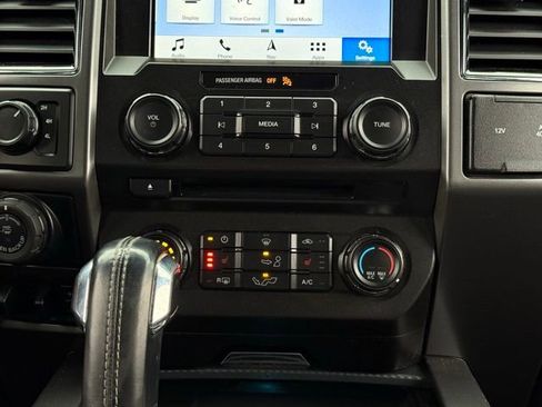 Certified 2018 Ford F150 XLT w/ Equipment Group 302A Luxury image 29