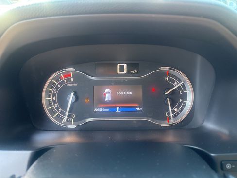 Used 2018 Honda Pilot EX image 16