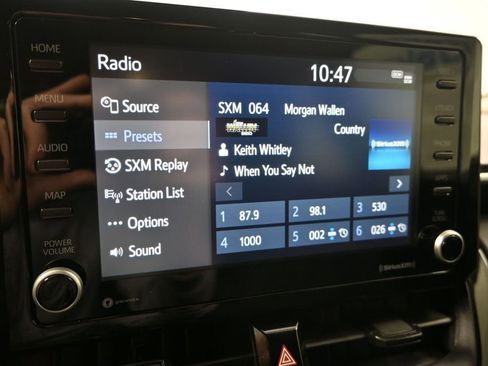 Used 2022 Toyota Corolla Cross LE FWD image 18