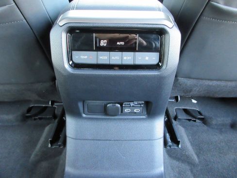 Used 2024 Toyota Land Cruiser image 21