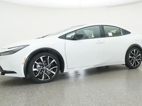 New 2026 Toyota Prius Plug-In Hybrid image 18