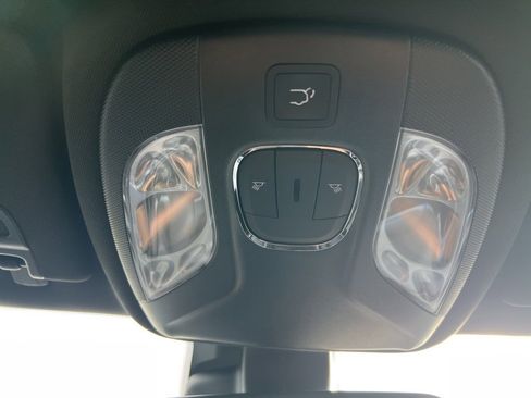 New 2026 Jeep Compass Limited image 33