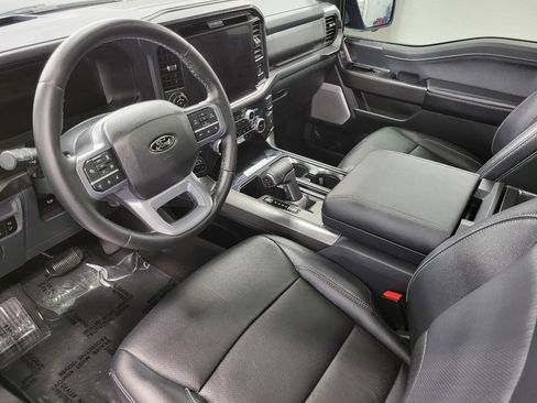 Used 2025 Ford F150 Lariat w/ Equipment Group 502A High AWD/4WD image 9