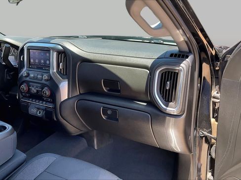 Used 2019 Chevrolet Silverado 1500 RST w/ All-Star Edition AWD/4WD image 18