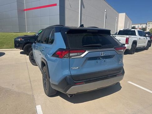Used 2023 Toyota RAV4 XSE AWD/4WD image 4
