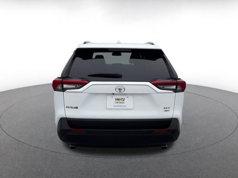 Used 2025 Toyota RAV4 XLE image 11