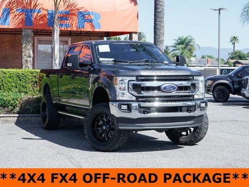 Used 2020 Ford F250 XLT w/ XLT Value Package image 2