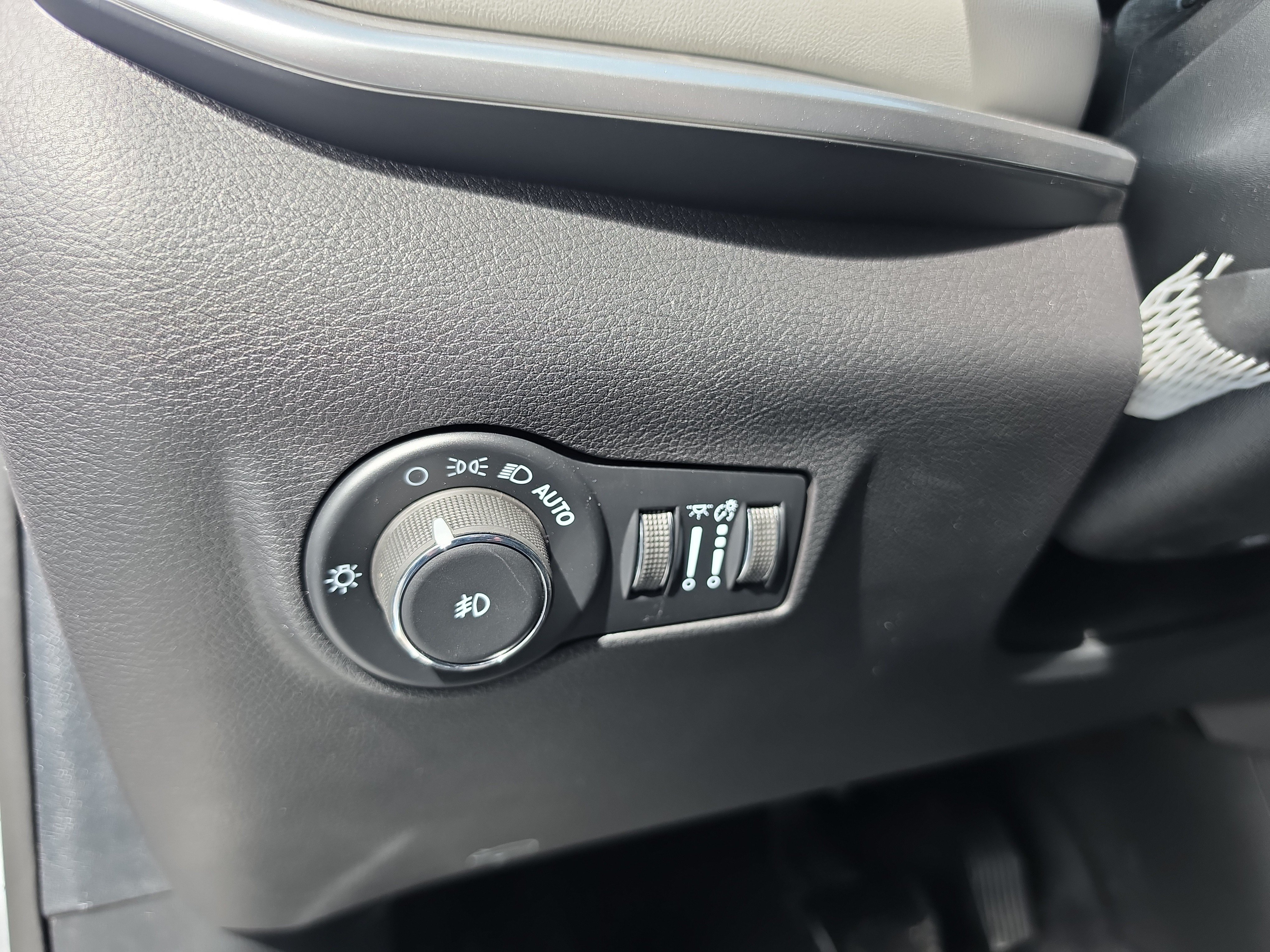 New 2026 Jeep Compass Limited AWD/4WD image 19