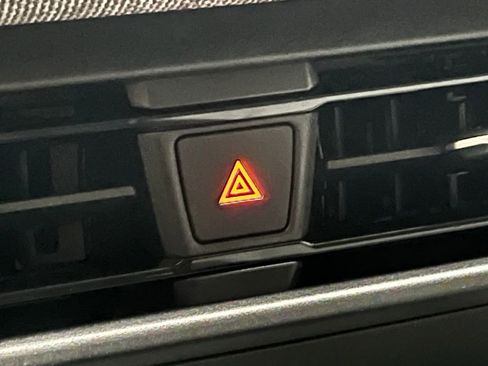 New 2026 Volkswagen Tiguan S image 10