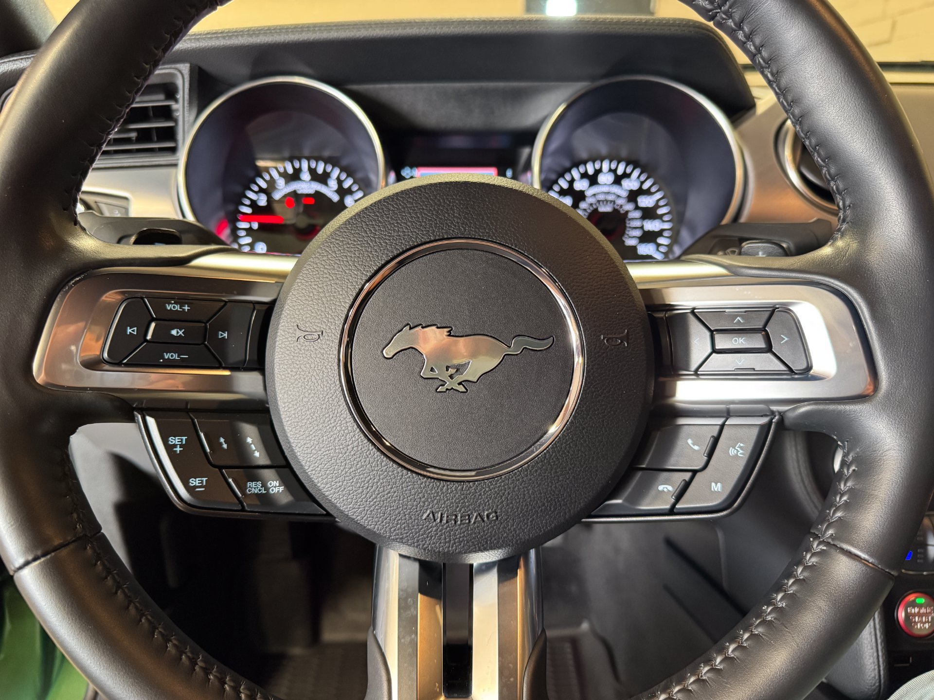 Used 2022 Ford Mustang GT Premium w/ Black Accent Package RWD image 44