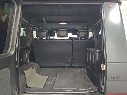 Used 2017 Mercedes-Benz G 550 Squared image 9