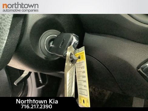 Certified 2019 Kia Forte Sedan image 18